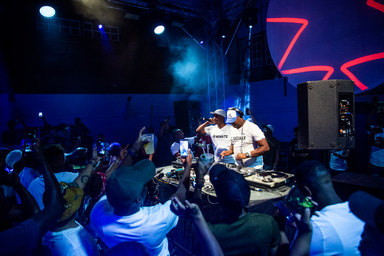 Photo of set JD Monate & Mapentane.