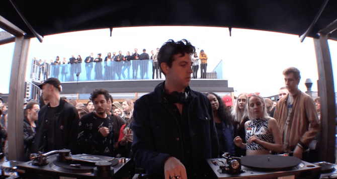 Photo of set Jamie xx.
