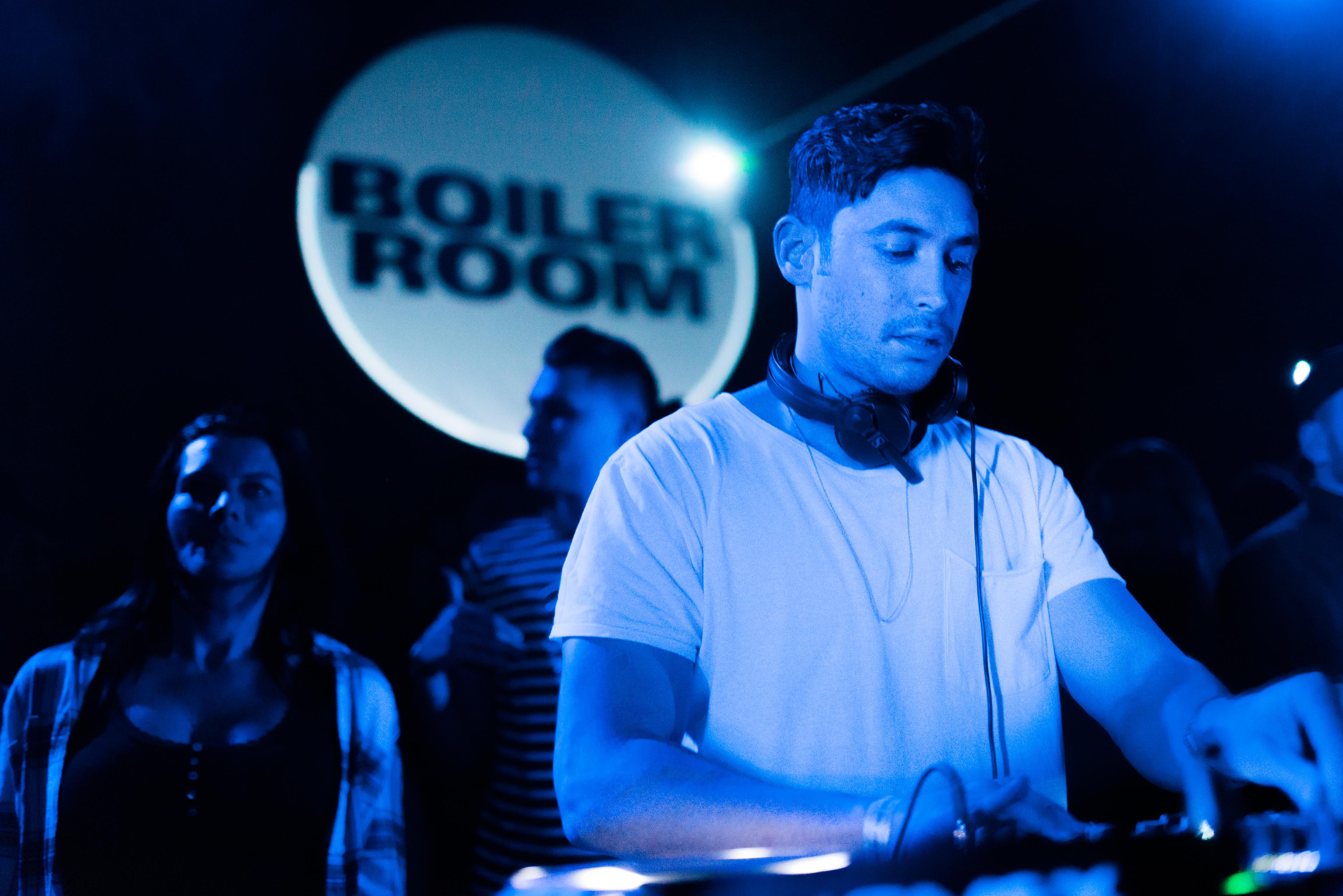 Photo of set Dax J.