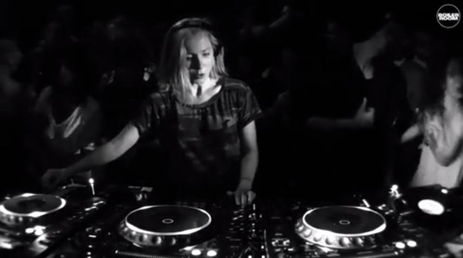 Flyer for event Ellen Allien.