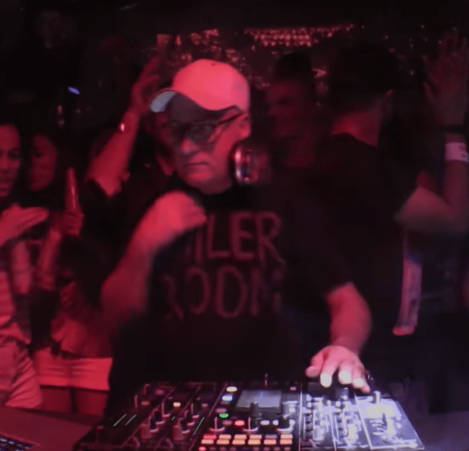 Photo of set Danny Tenaglia.