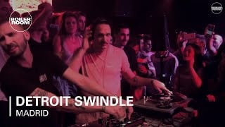 Photo of set Detroit Swindle.