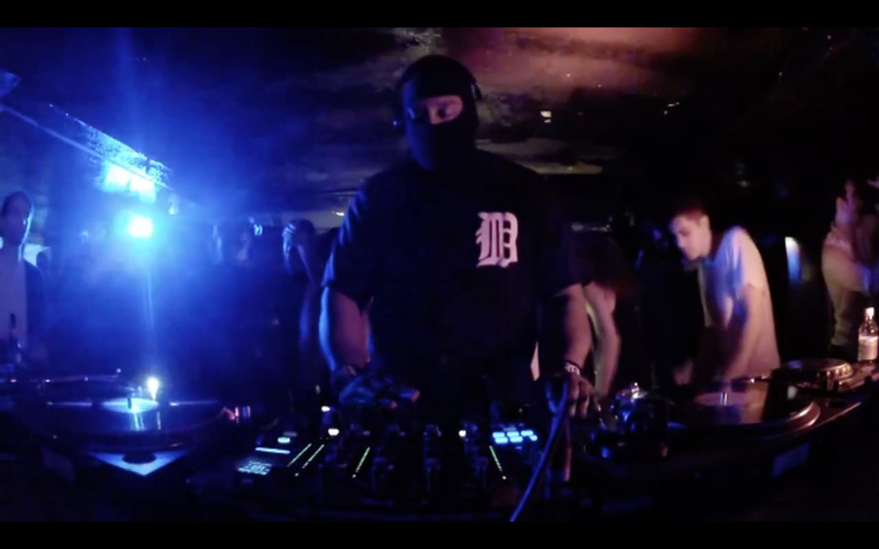 Flyer for event DJ Stingray.