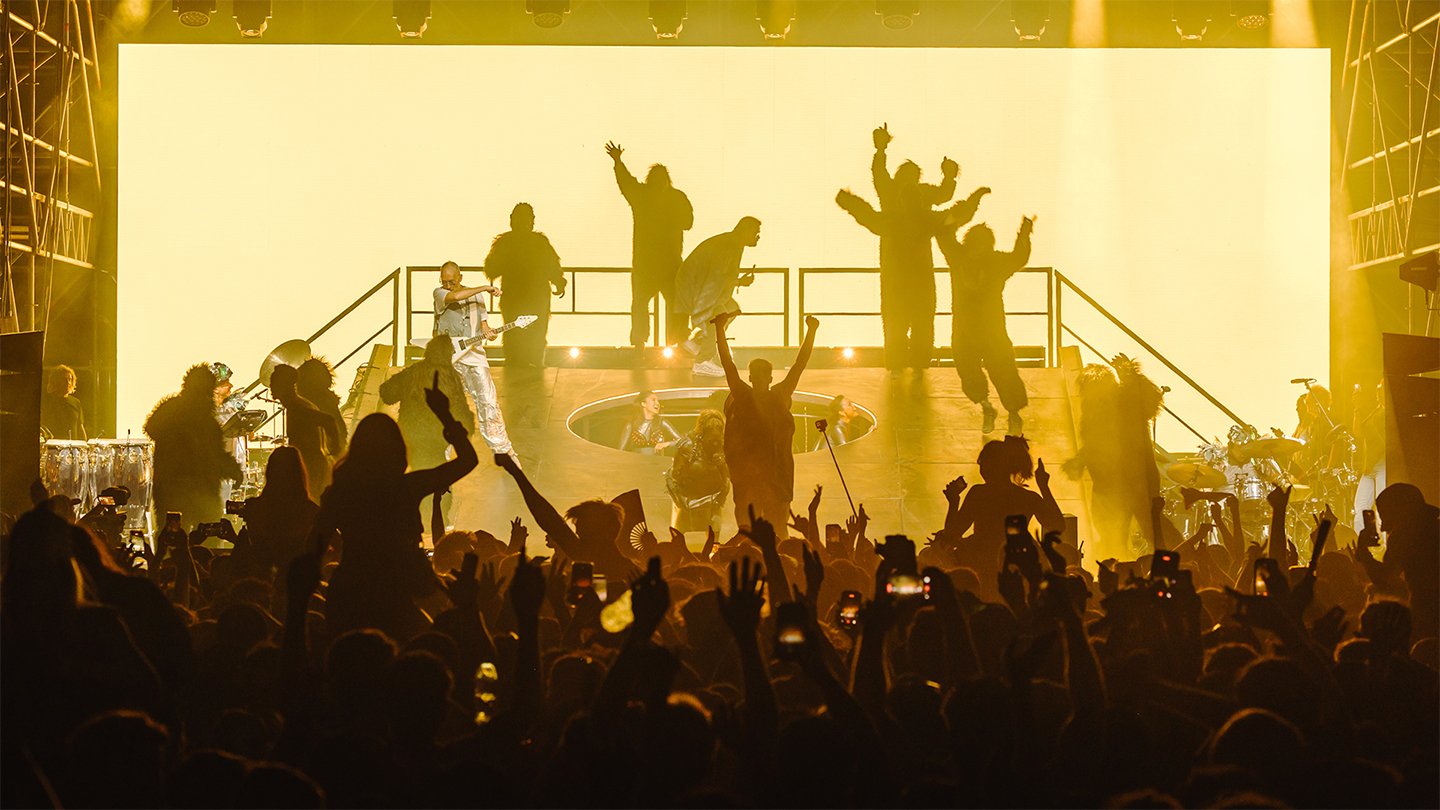 Photo of set Basement Jaxx.
