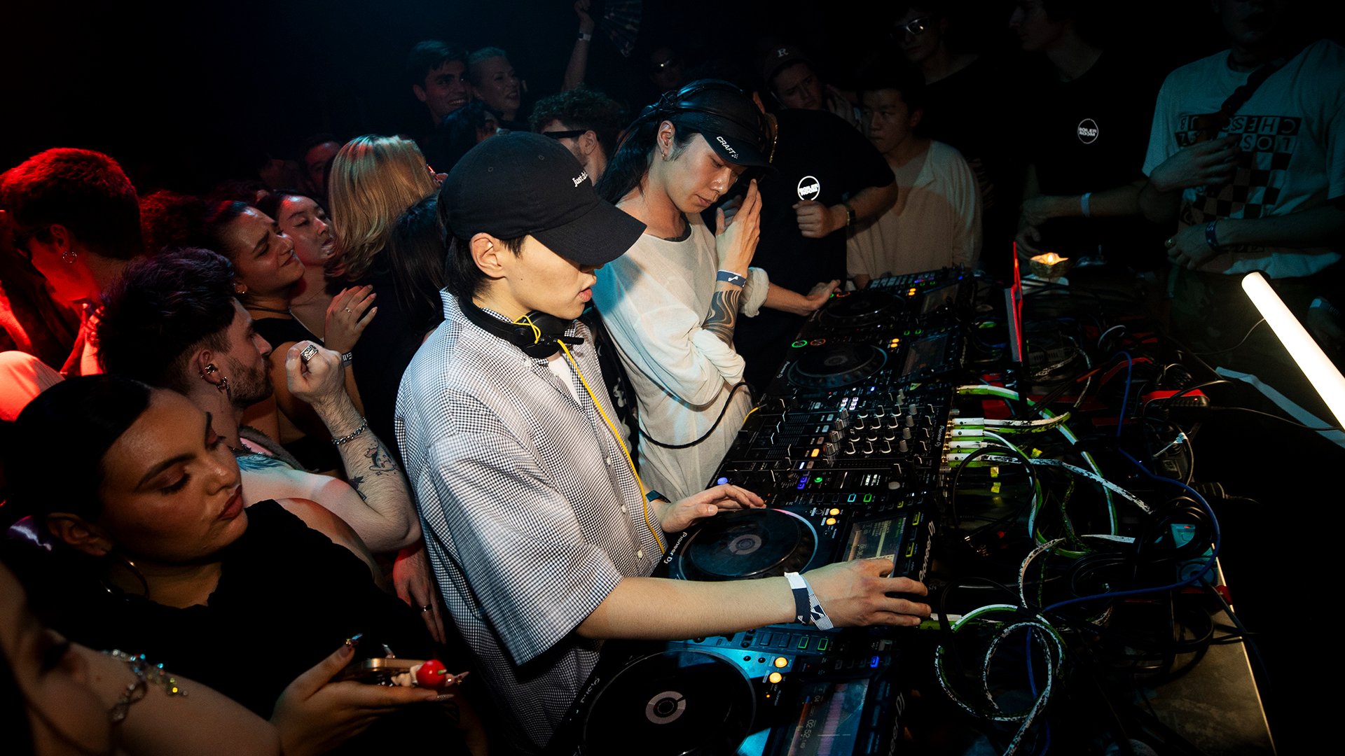 Flyer for event DJ EBP b2b QiuQiu.