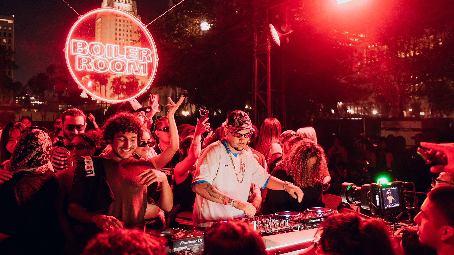 Photo of set DJ K.