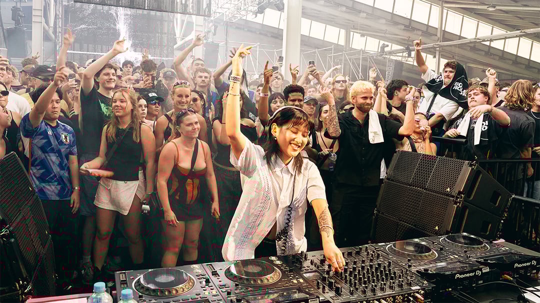 Photo of set FUKHED.