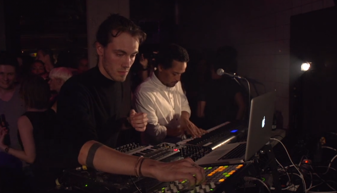 Photo of set Tender Games.