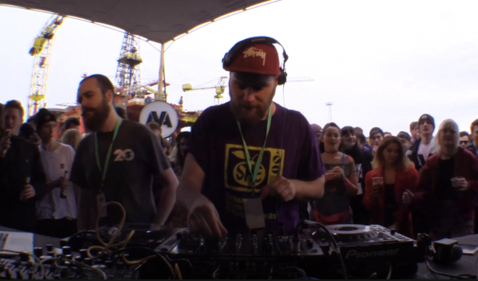 Photo of set Schmutz.