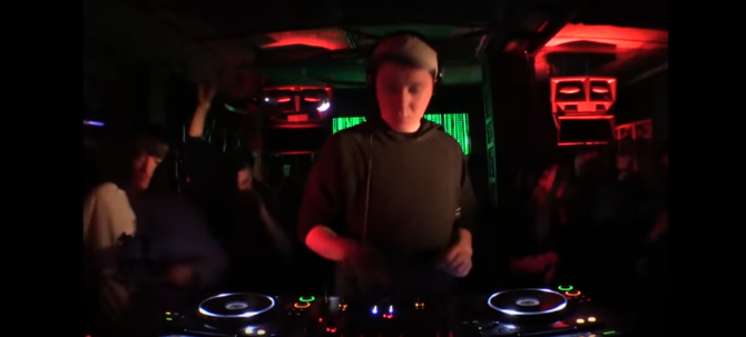 Photo of set low808.