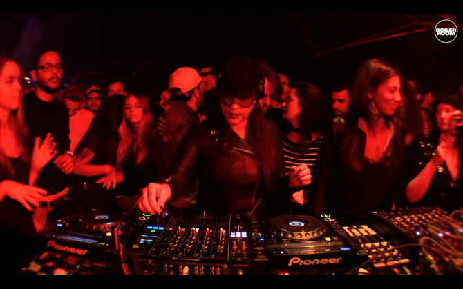 Photo of set Miss Kittin.