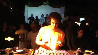 Photo of set Four Tet.