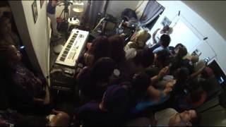 Photo of set Ahwlee.