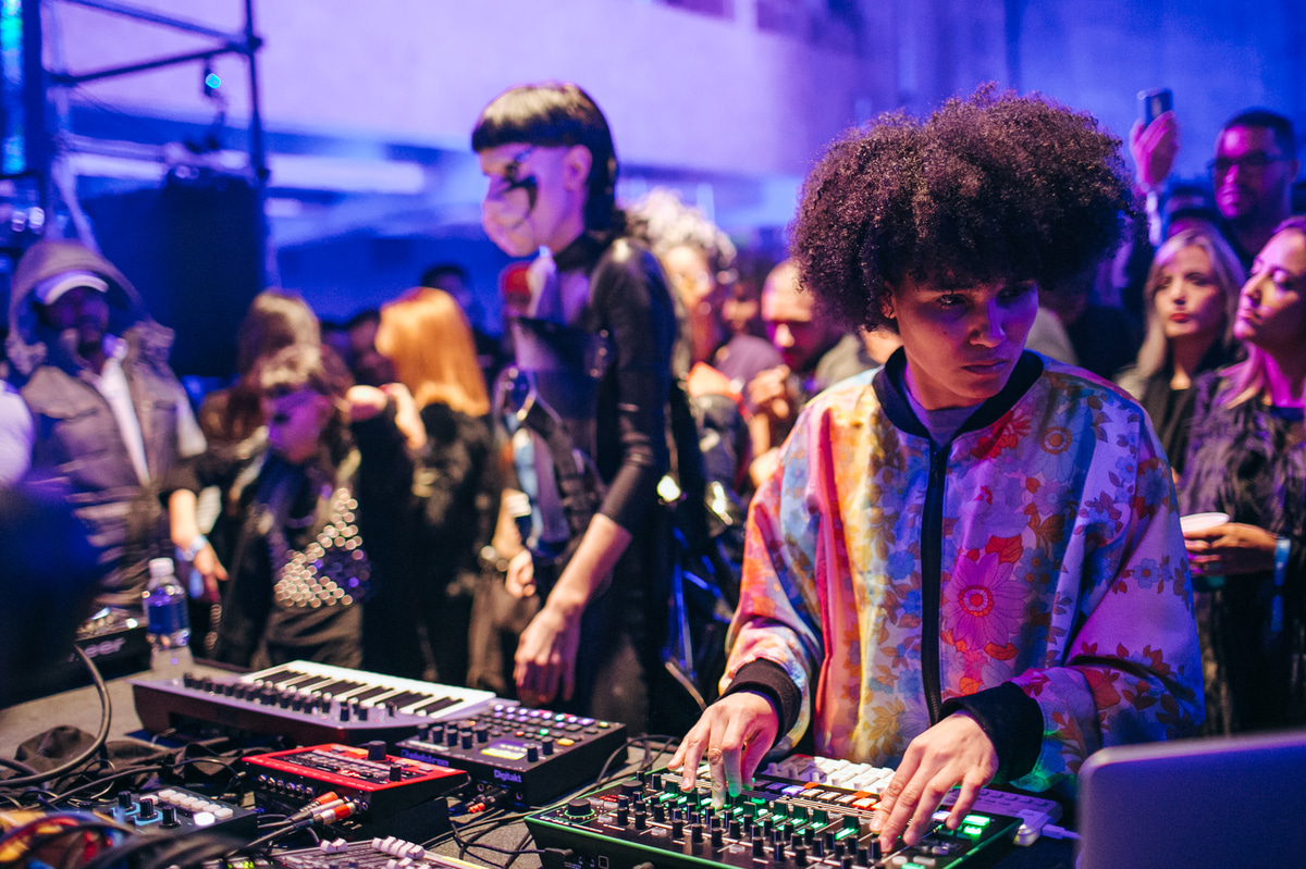 Photo of set rRoxymore.