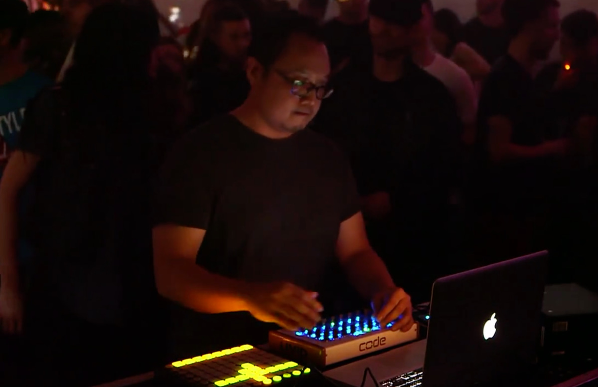 Photo of set Basic Soul Unit RBMA X 3024 Dovercourt Takeover Boiler Room Toronto Live Set.