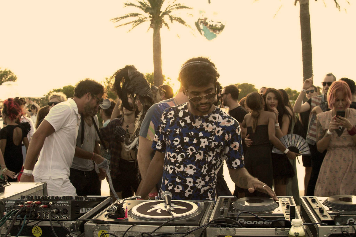 Photo of set Jamie Jones b2b The Martinez Brothers.