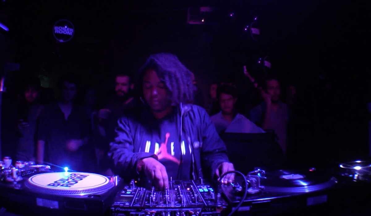 Photo of set Josey Rebelle.