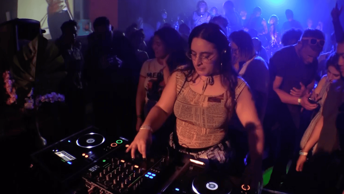 Photo of set 8ULENTINA.