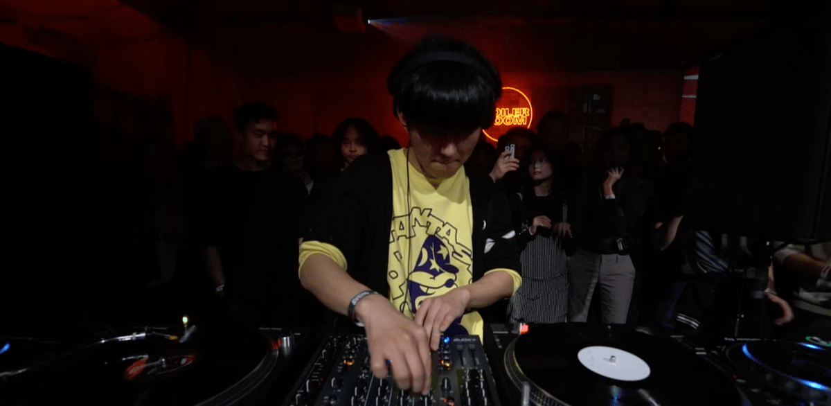 Photo of set DJ Bowlcut.