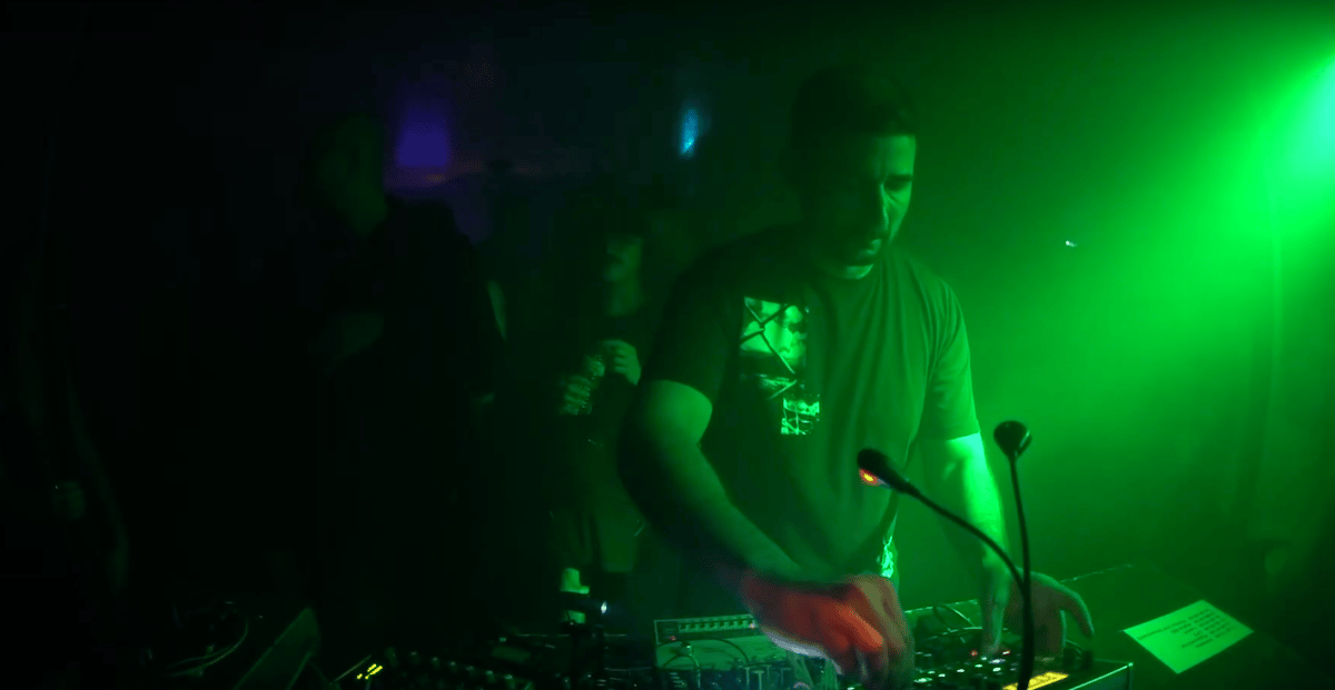 Photo of set Alpha 606.