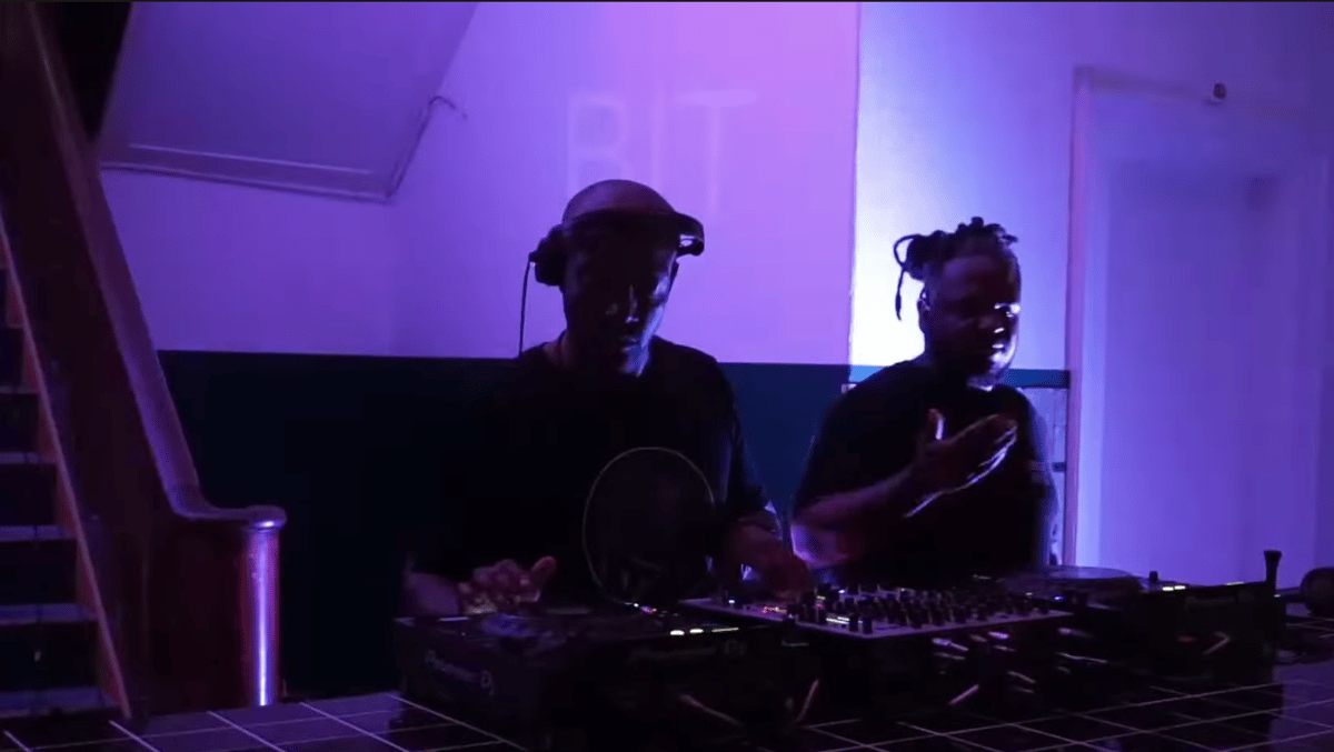 Photo of set Black Cadmium.