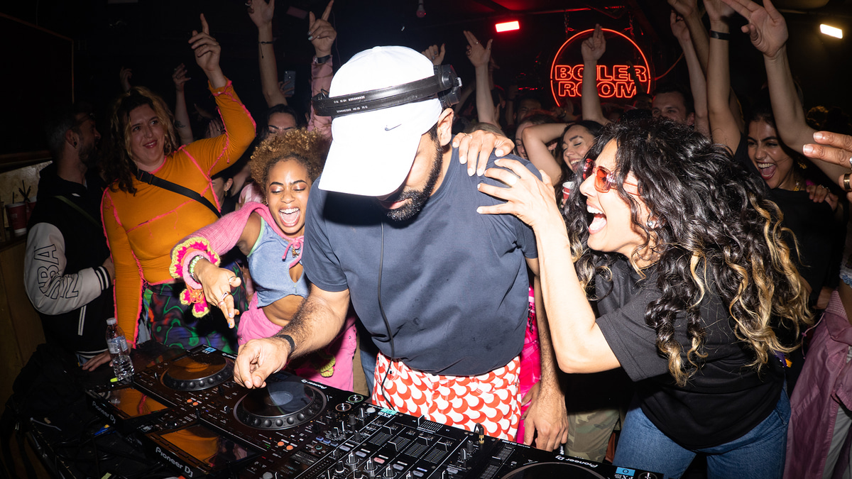 Photo of set Ahadadream.