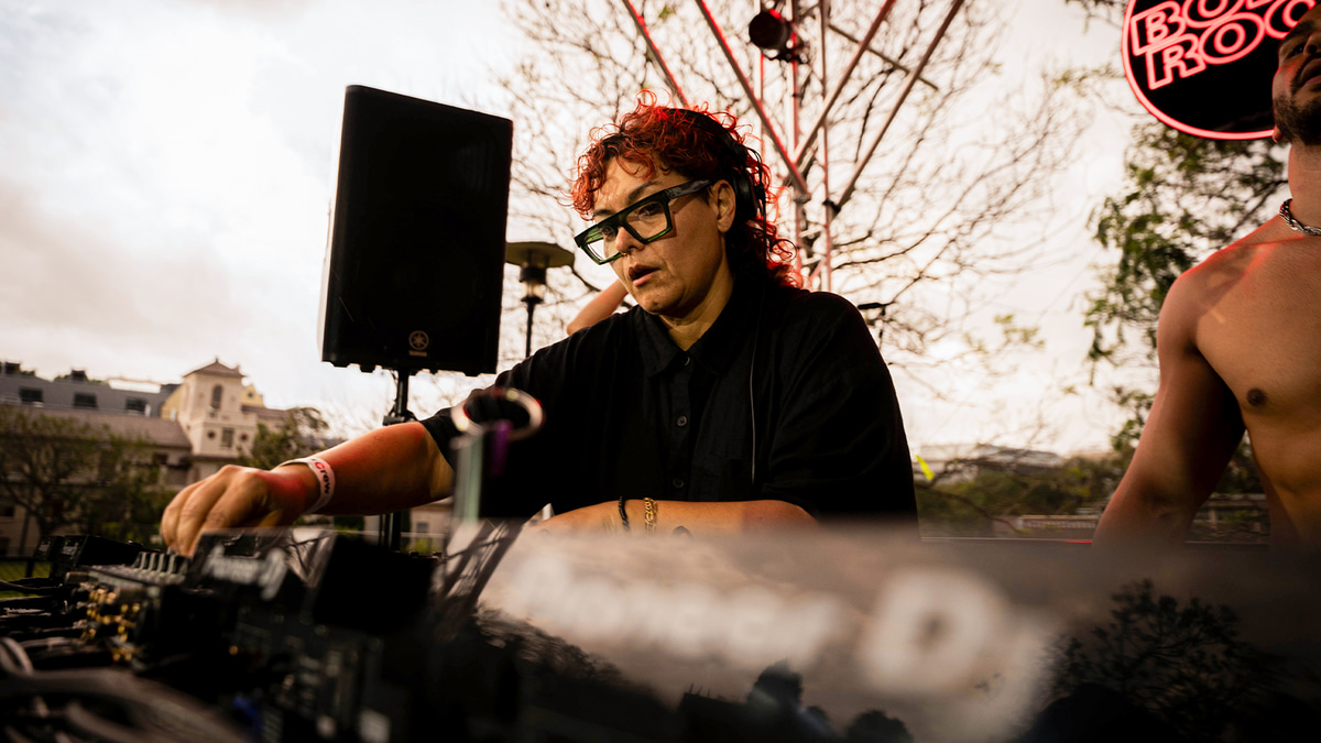 Photo of set Annabelle Gaspar.