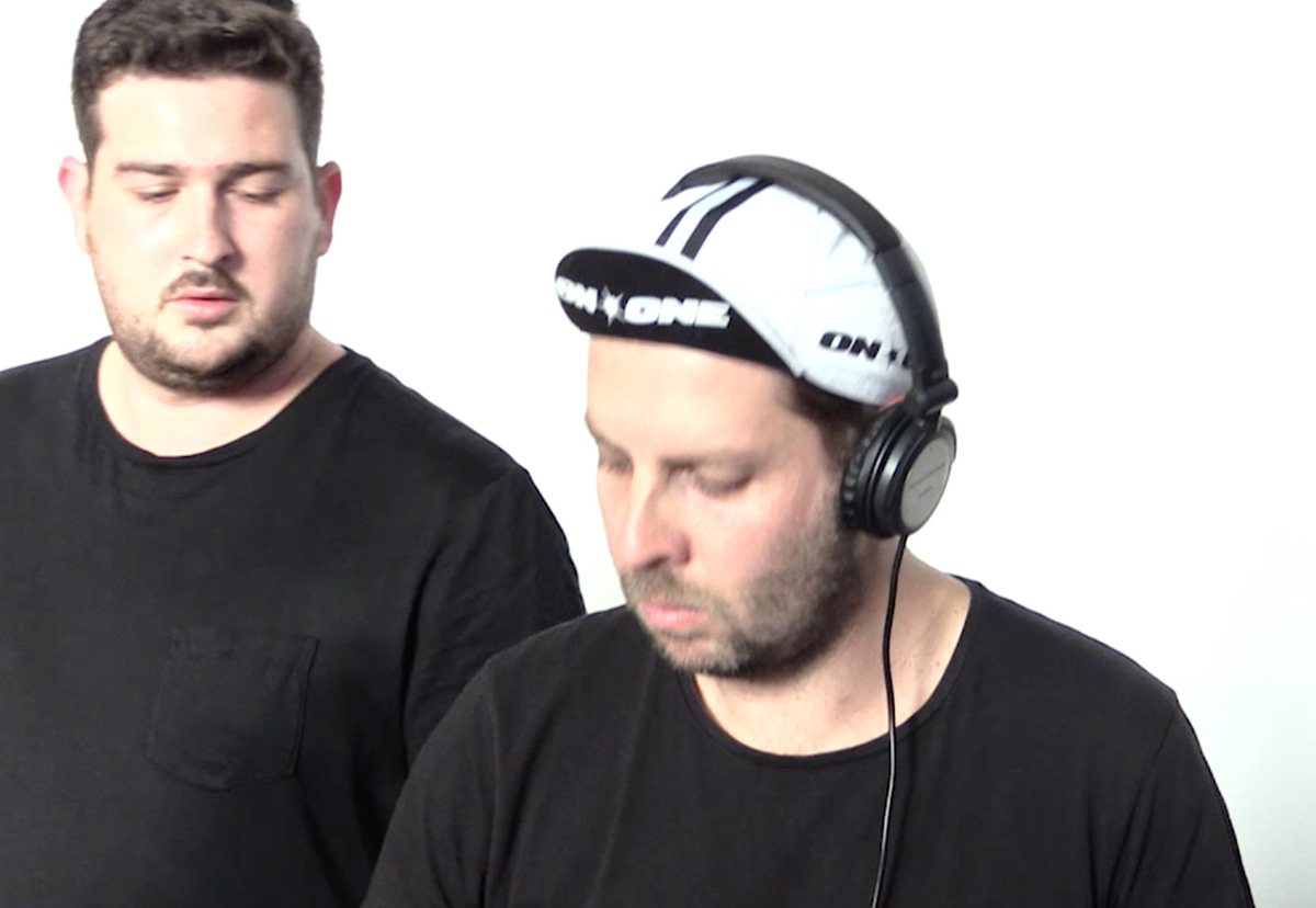 Photo of set Away Soundsystem.