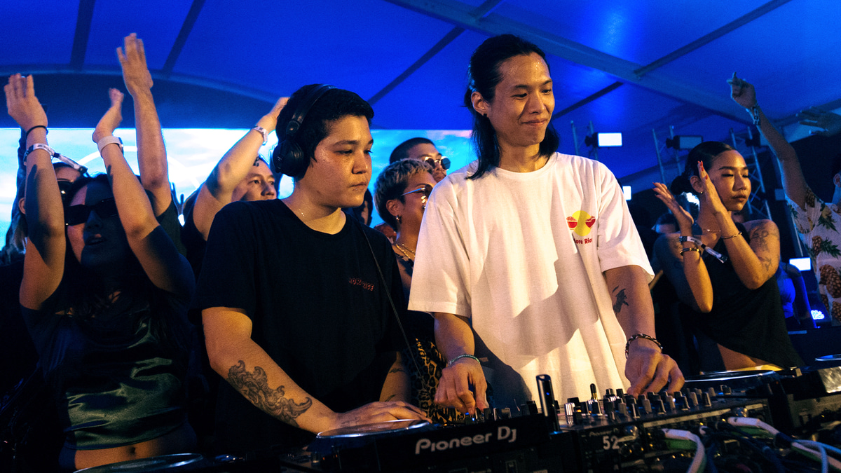 Photo of set Dott b2b Elaleh.