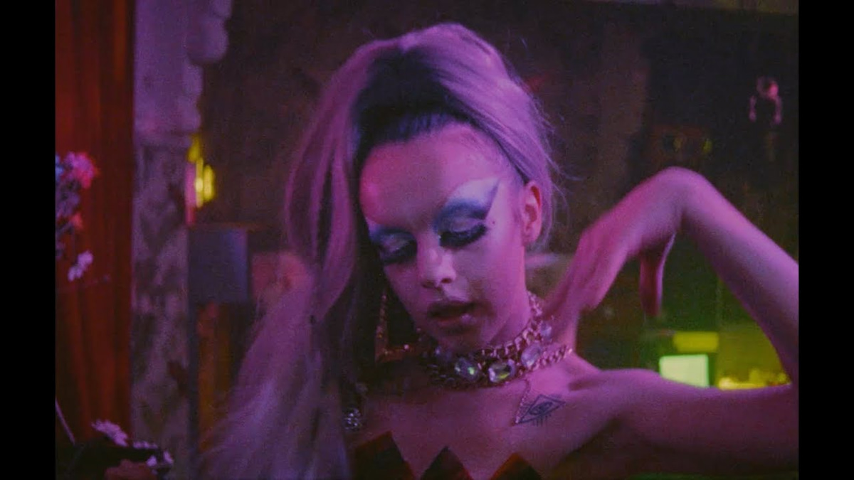 Photo of set Fleshback: Chapter 2.