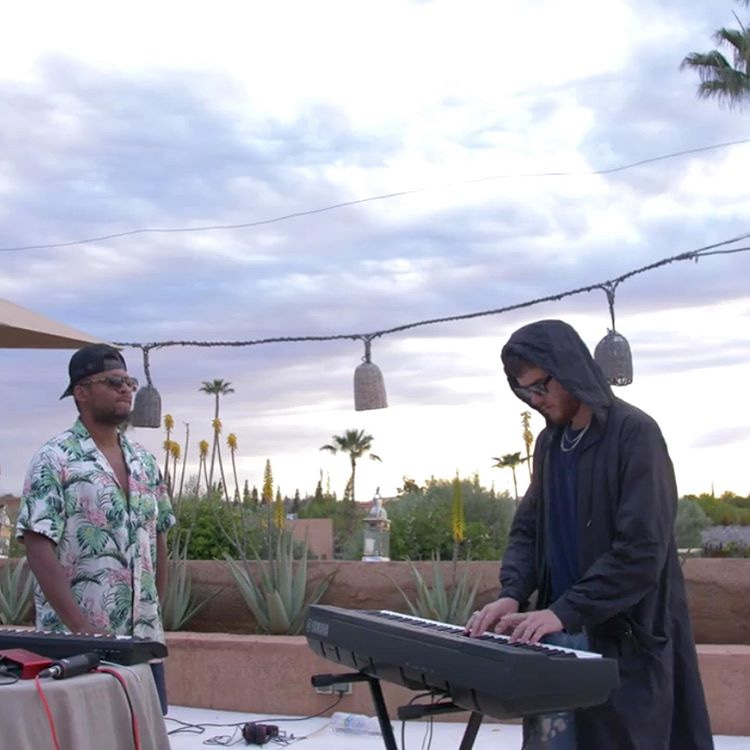 Photo of set Henry Wu & Wbeeza.