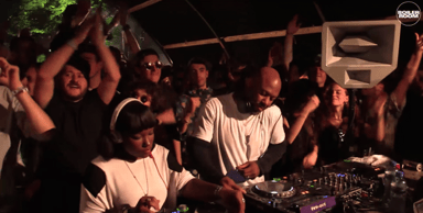 Photo of set Floorplan (Robert Hood).