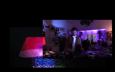 Photo of set Max McFerren.