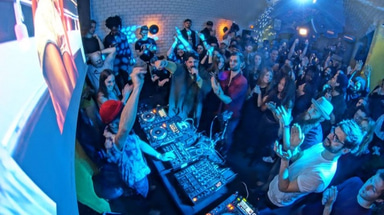 Photo of set Nick V.