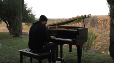 Photo of set Bing & Ruth.