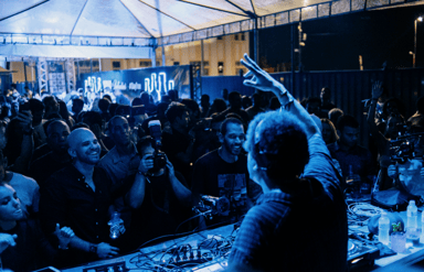 Photo of set Seth Troxler.