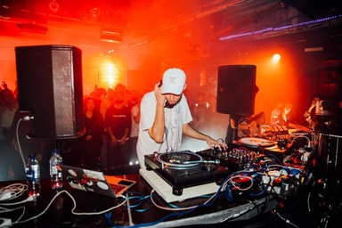 Photo of set Hudson Mohawke.