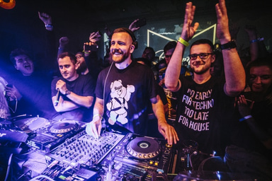 Photo of set Catz 'N Dogz.