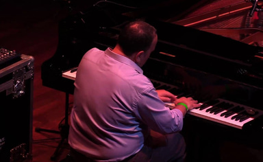 Photo of set Gigi Masin.