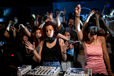 Photo of set Yara M.