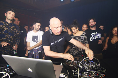 Photo of set Danny Tenaglia.