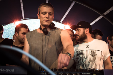 Photo of set Ben Klock.