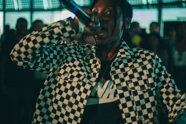 Photo of set Flohio.