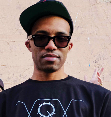 Photo of set J. Rocc.