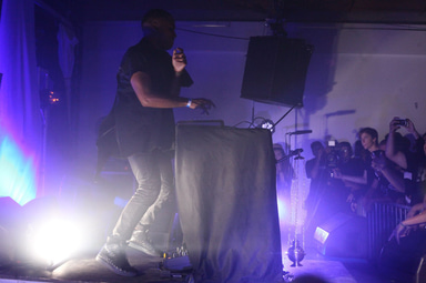 Photo of set Lunice.