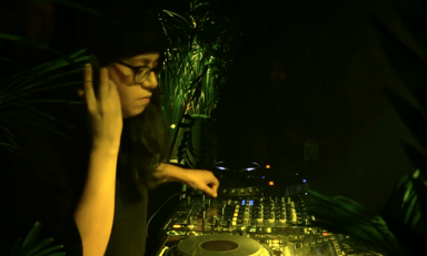 Photo of set Ikonika.