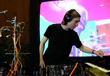 Photo of set Graham Dunning.