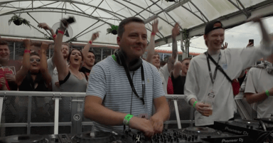 Photo of set Jika Jika.