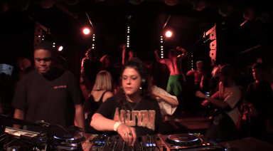 Photo of set Hipsters Don't Dance.