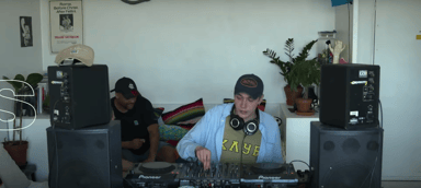 Photo of set Emma DJ.